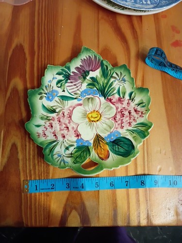 Handpainted leaf shape vintage - handpainted,