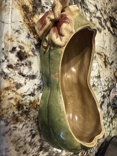 Vintage squash pottery holder
