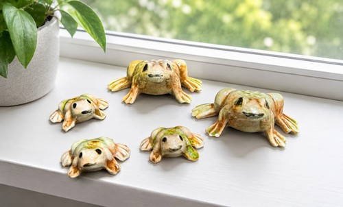 Vintage pottery frog - pottery,
